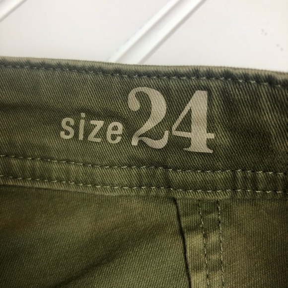 J. Crew Skinny Green Twill Utility Washed Pant - Picture 8 of 10
